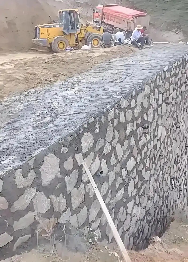 新乡新乡县边坡加固